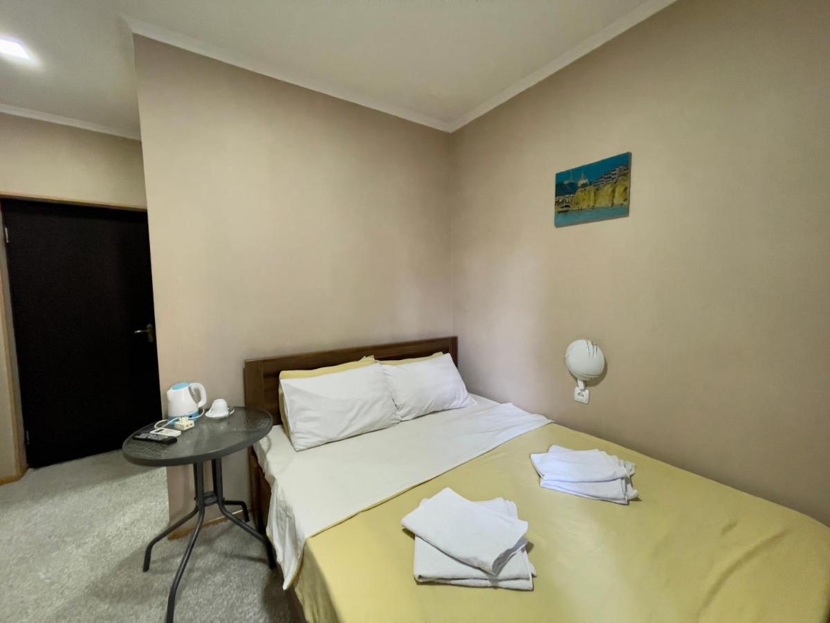 Hotel Maria Tbilisi Exteriör bild